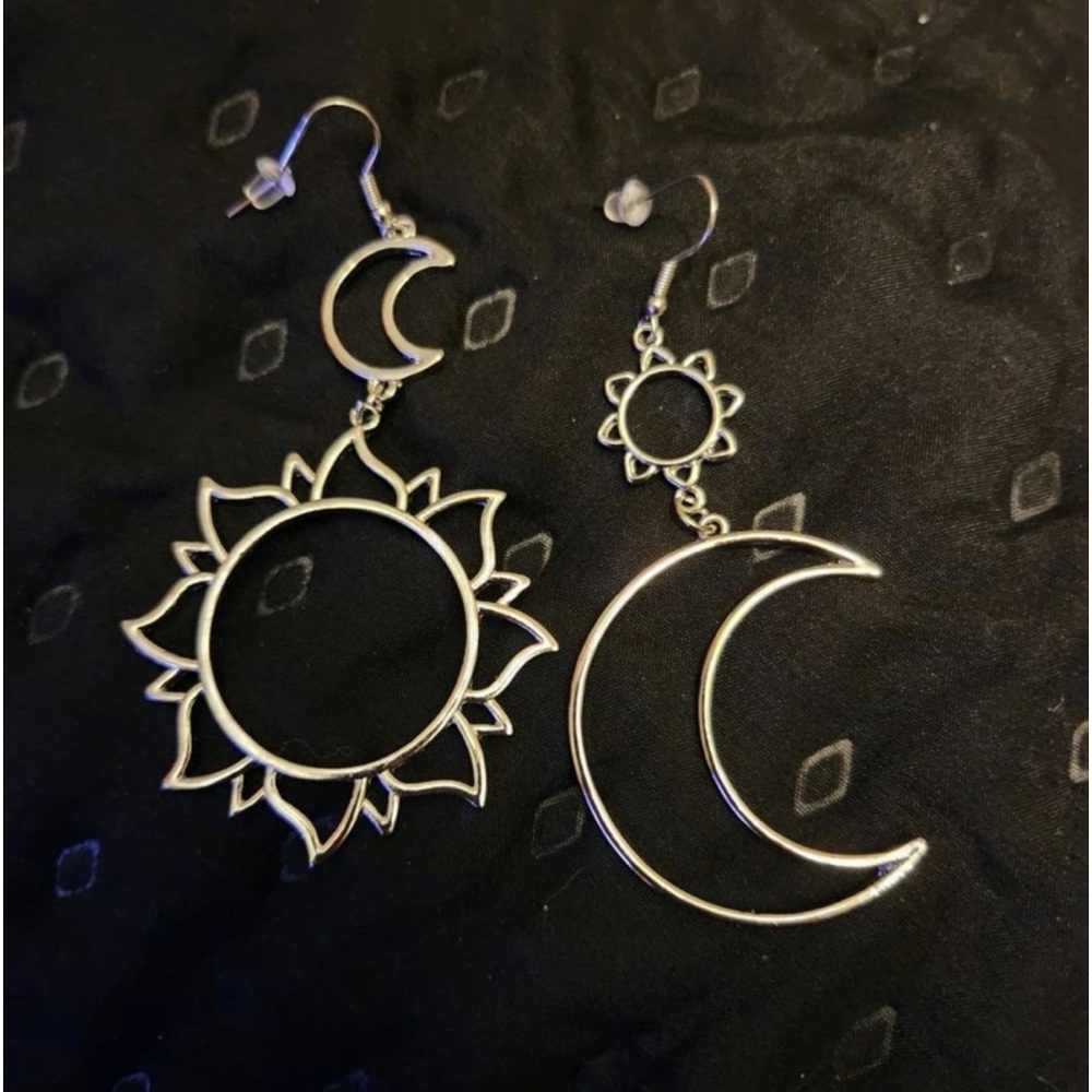 Boho Sun Moon Cut Out Elegant Gold Sliver Black - Picture 4 of 11